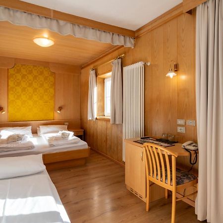 Mytime Hotels Savoy Vigo di Fassa Kültér fotó