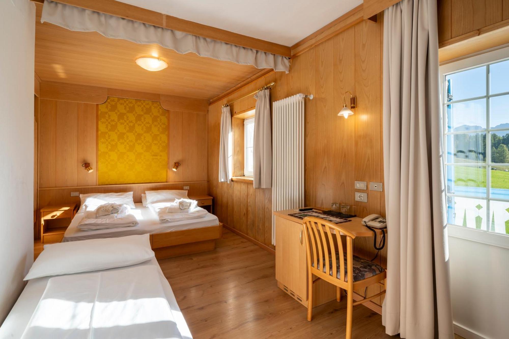 Mytime Hotels Savoy Vigo di Fassa Kültér fotó