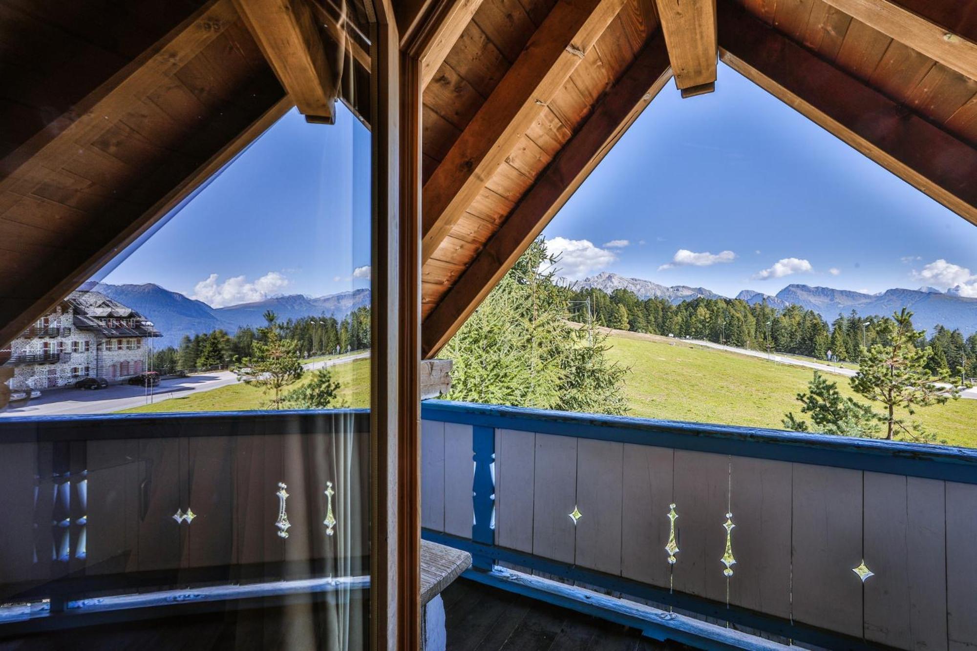 Mytime Hotels Savoy Vigo di Fassa Szoba fotó
