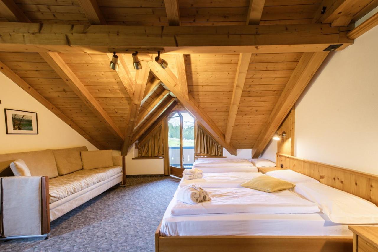 Mytime Hotels Savoy Vigo di Fassa Kültér fotó